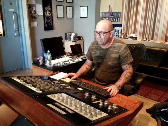 Chris Gehringer
