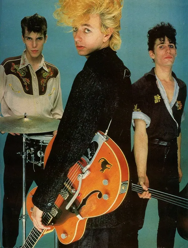 Stray Cats