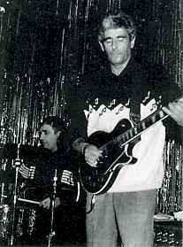 Alan Caddy Orchestra & Singers