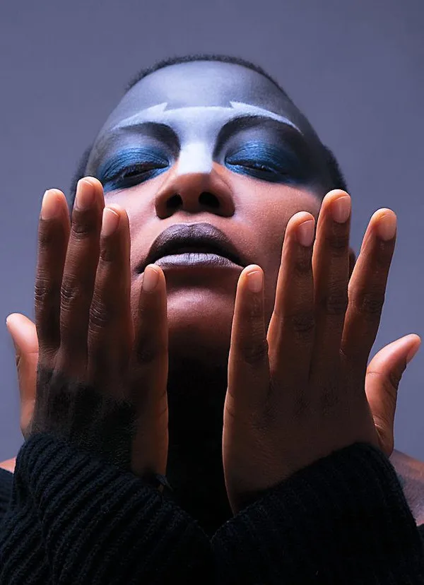 Me'Shell NdegéOcello