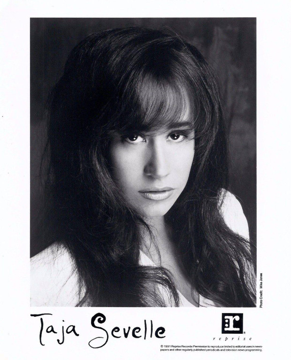 Taja Sevelle