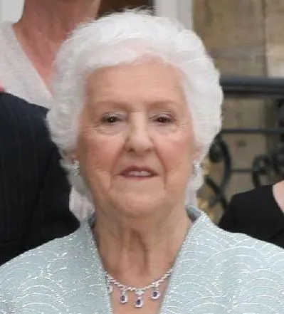 Thérèse Dion