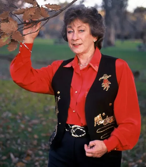 Joy McKean