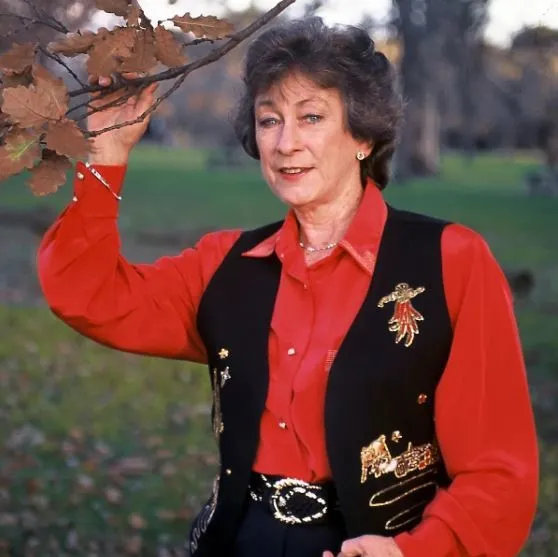 Joy McKean