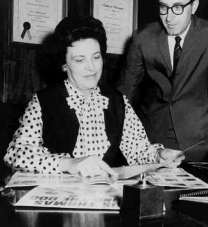 Estelle Axton