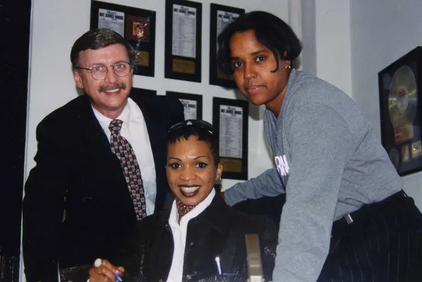 Barbara Tucker