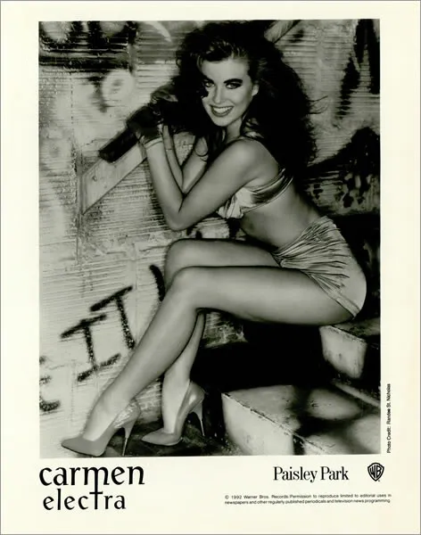 Carmen Electra
