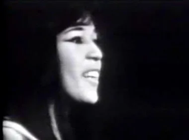 Estelle Bennett