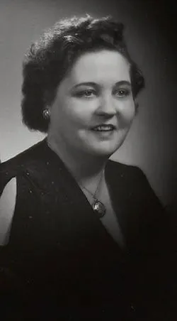 Gladys Presley