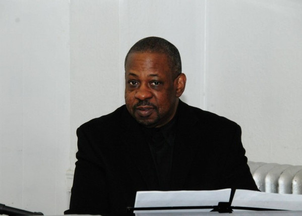 Onaje Allan Gumbs