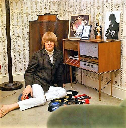 Brian Jones (5)