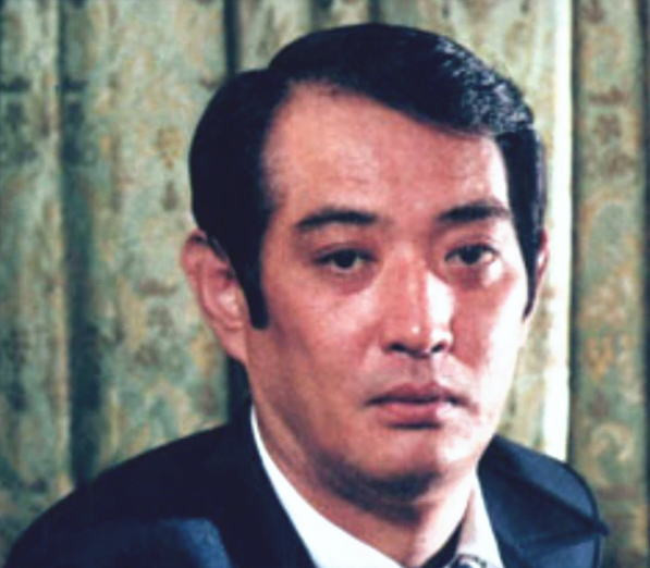 Yoshinobu Nishizaki