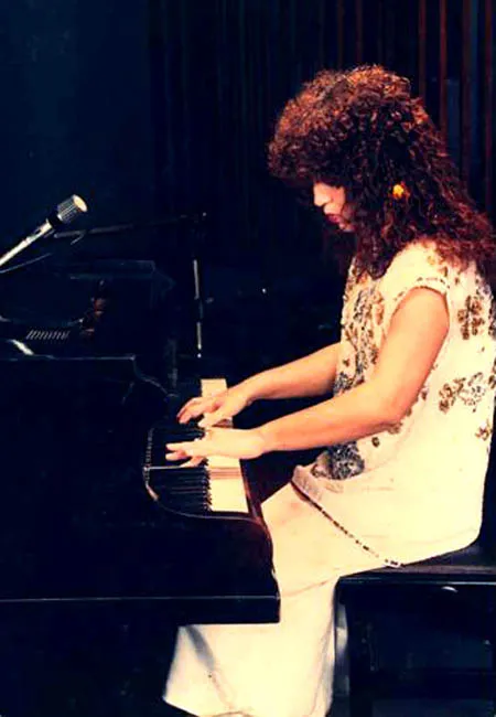 Ana Mazzotti