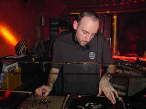 DJ Friction (2)