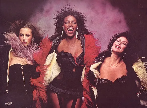 Moulin Rouge (2)