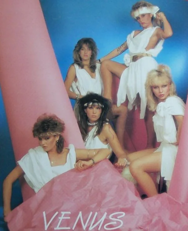 Venus (4)