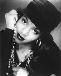 Chantay Savage