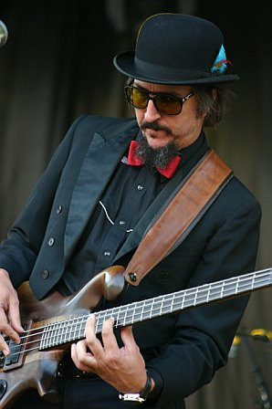 Les Claypool