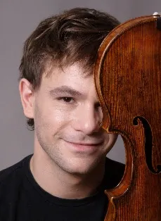 Amichai Grosz