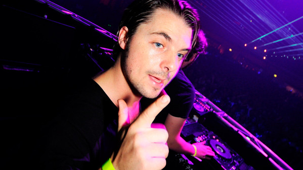 Axwell
