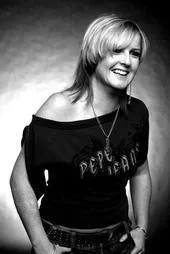 Jo Mills