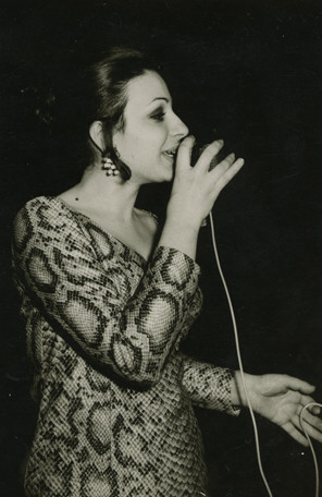 Χάρις Αλεξίου