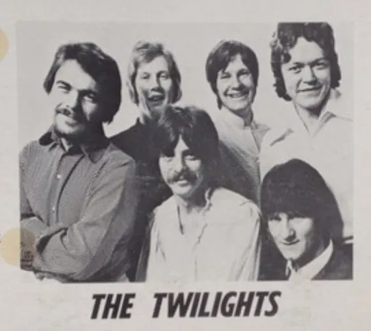 The Twilights (3)
