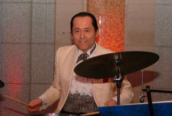 Takeshi Watanabe (2)