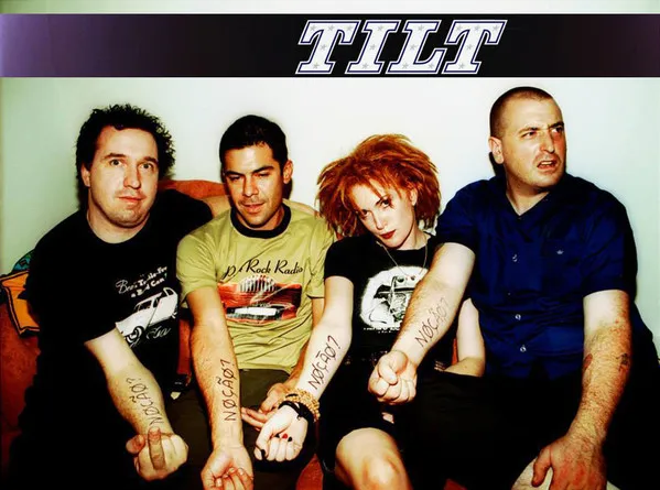 Tilt (2)