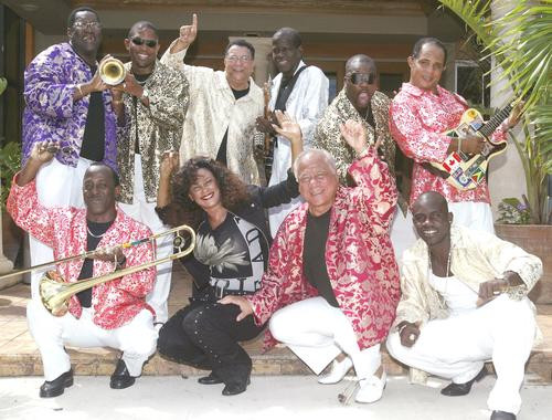 Byron Lee And The Dragonaires