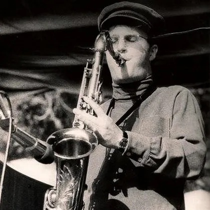 Tom Scott
