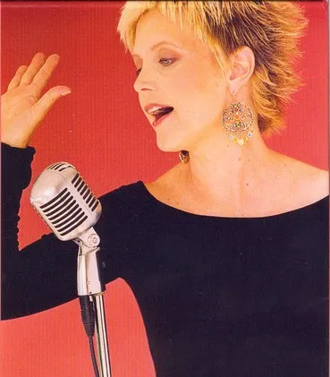 Maggie Mayall