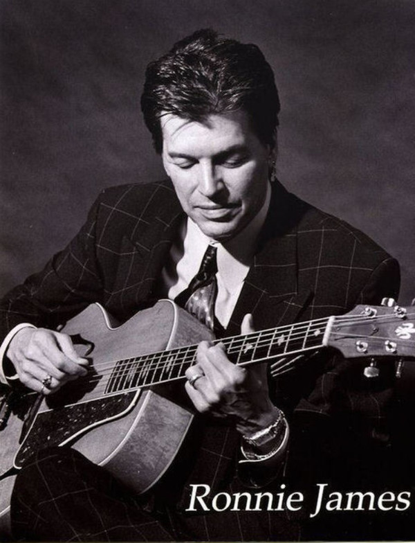 Ronnie James