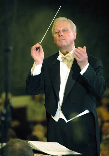 Владислав Чернушенко