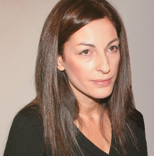 Μυρσίνη Λοΐζου