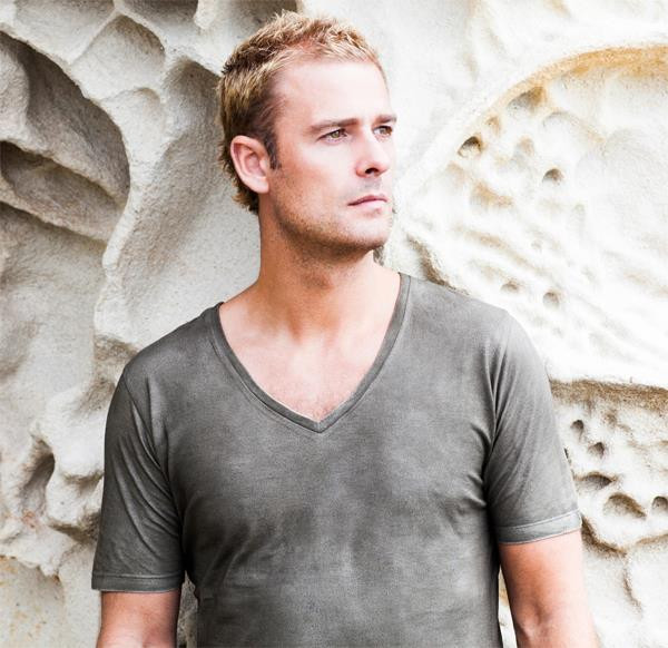 L.T.R. van Schooneveld