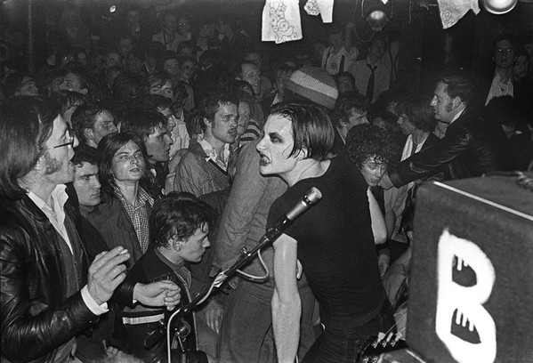 Dave Vanian