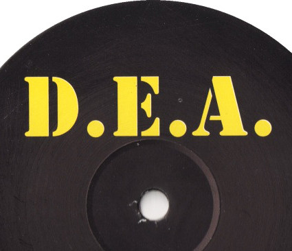 D.E.A. (3)