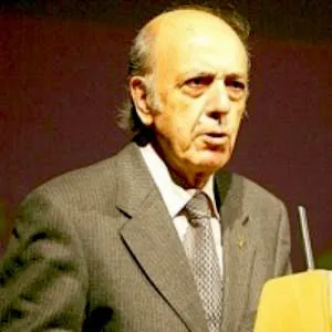 José Solá