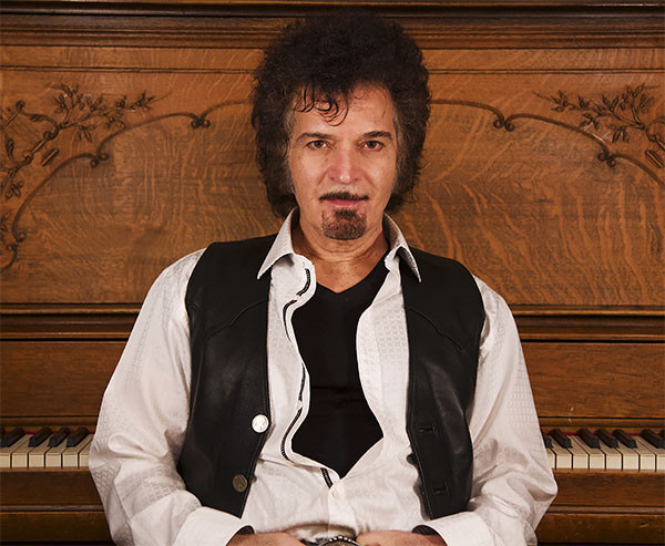 Gino Vannelli