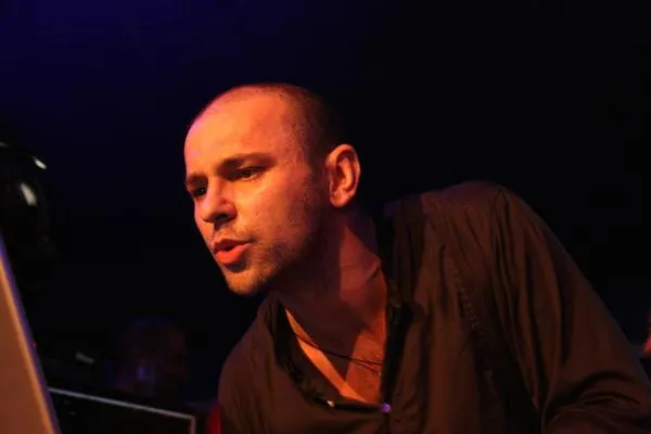 Henrik Schwarz