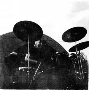 Dennis Thompson (2)