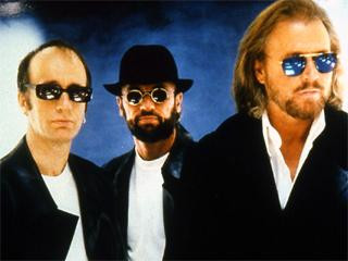 Robin Gibb, Barry Gibb & Maurice Gibb