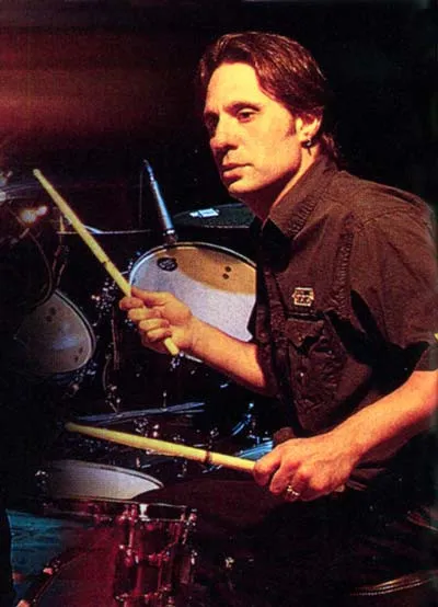 Dave Lombardo