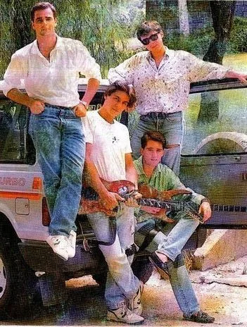 Cuatro Bajo Cero
