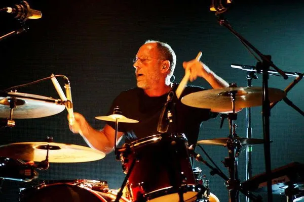 Dave Lovering