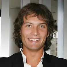 Jaime Robbie Reyne