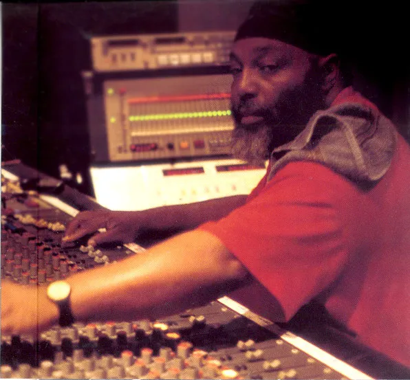 Anthony Hamilton (2)