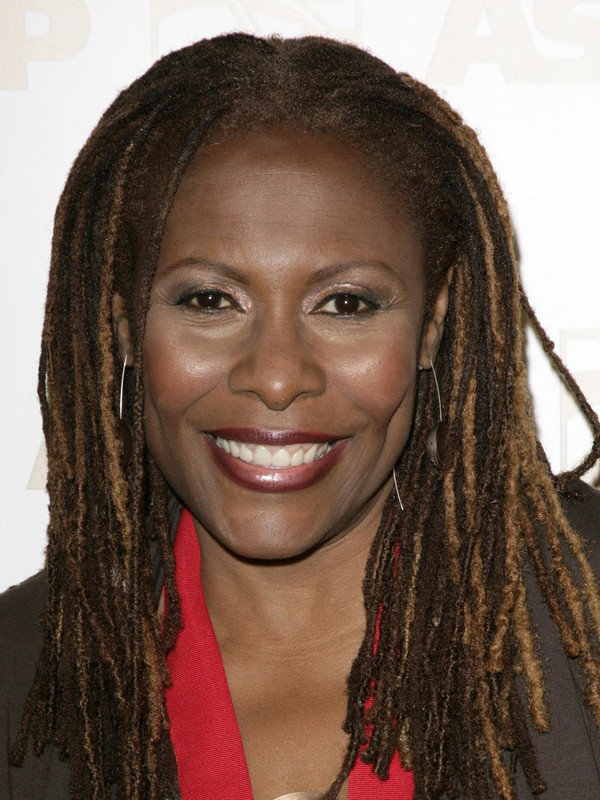 Brenda Russell (2)