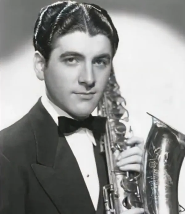 Georgie Auld